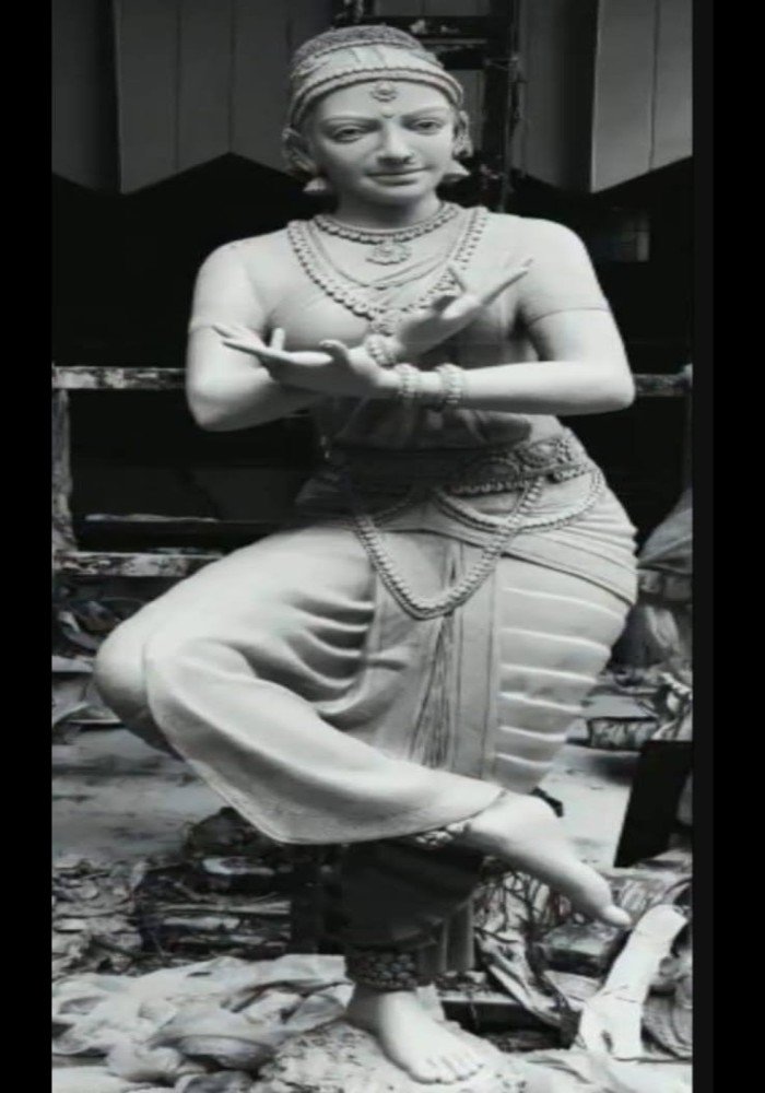 Indian Classical Dancer Statue